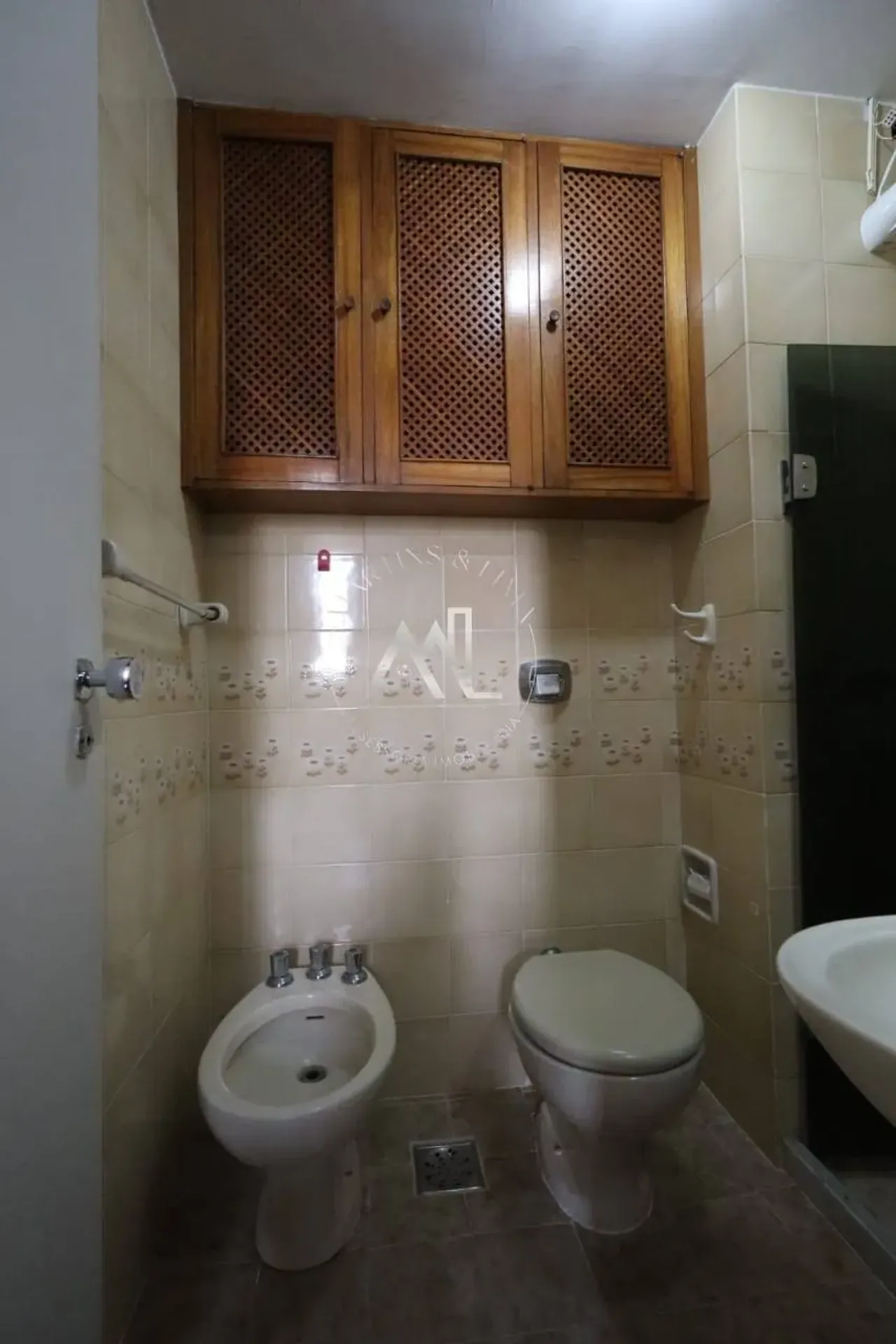 Apartment, 60 m², with wood or laminate floors — photo 13