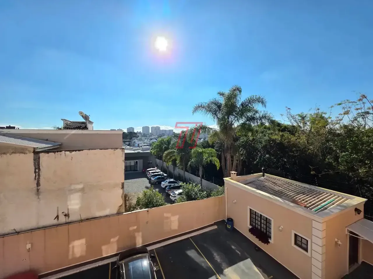 Unfurnished 3-bedroom apartment with 1 parking space — photo 12
