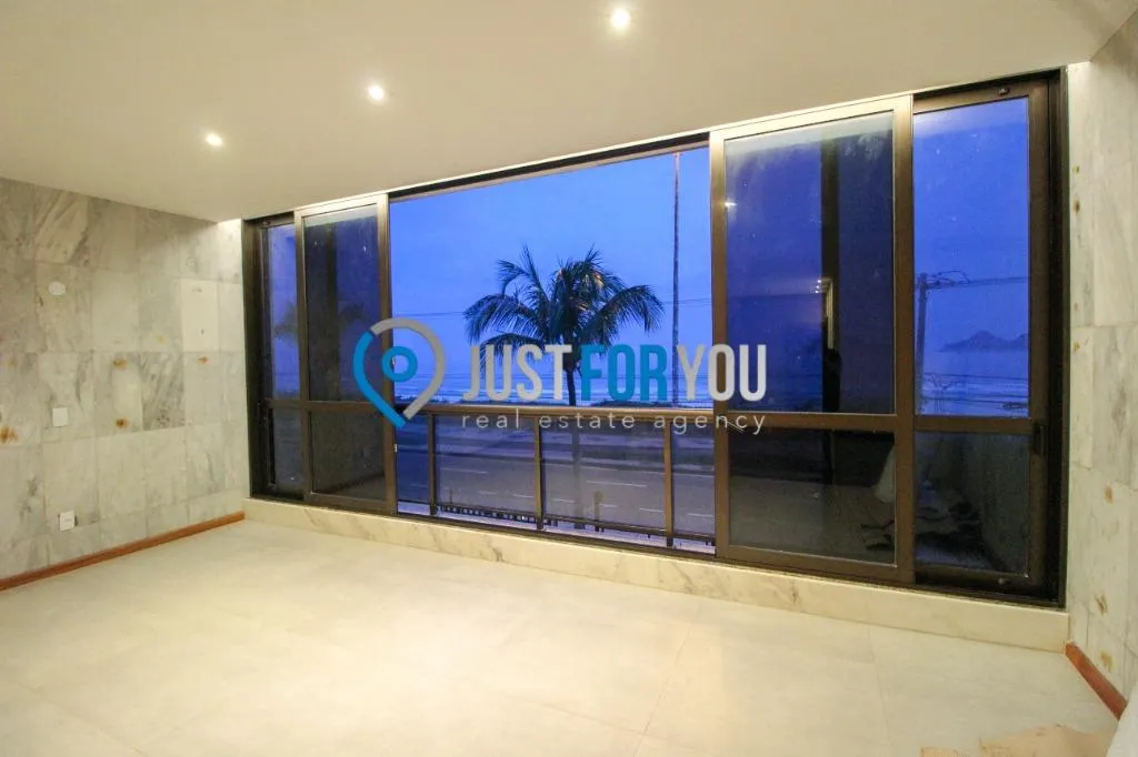 3-bedroom apartment with separate kitchen, 210 m² — photo 9