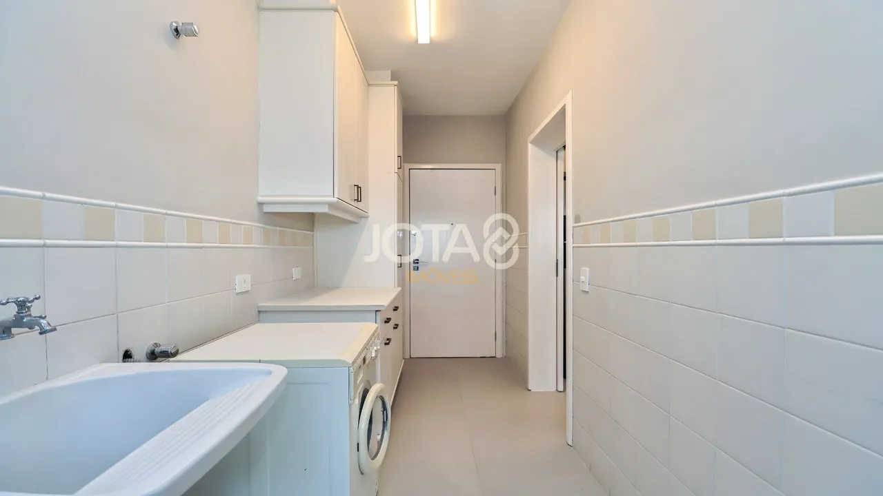Apartamento de 3 dormitorios, 136 m² y 2 plazas — photo 9
