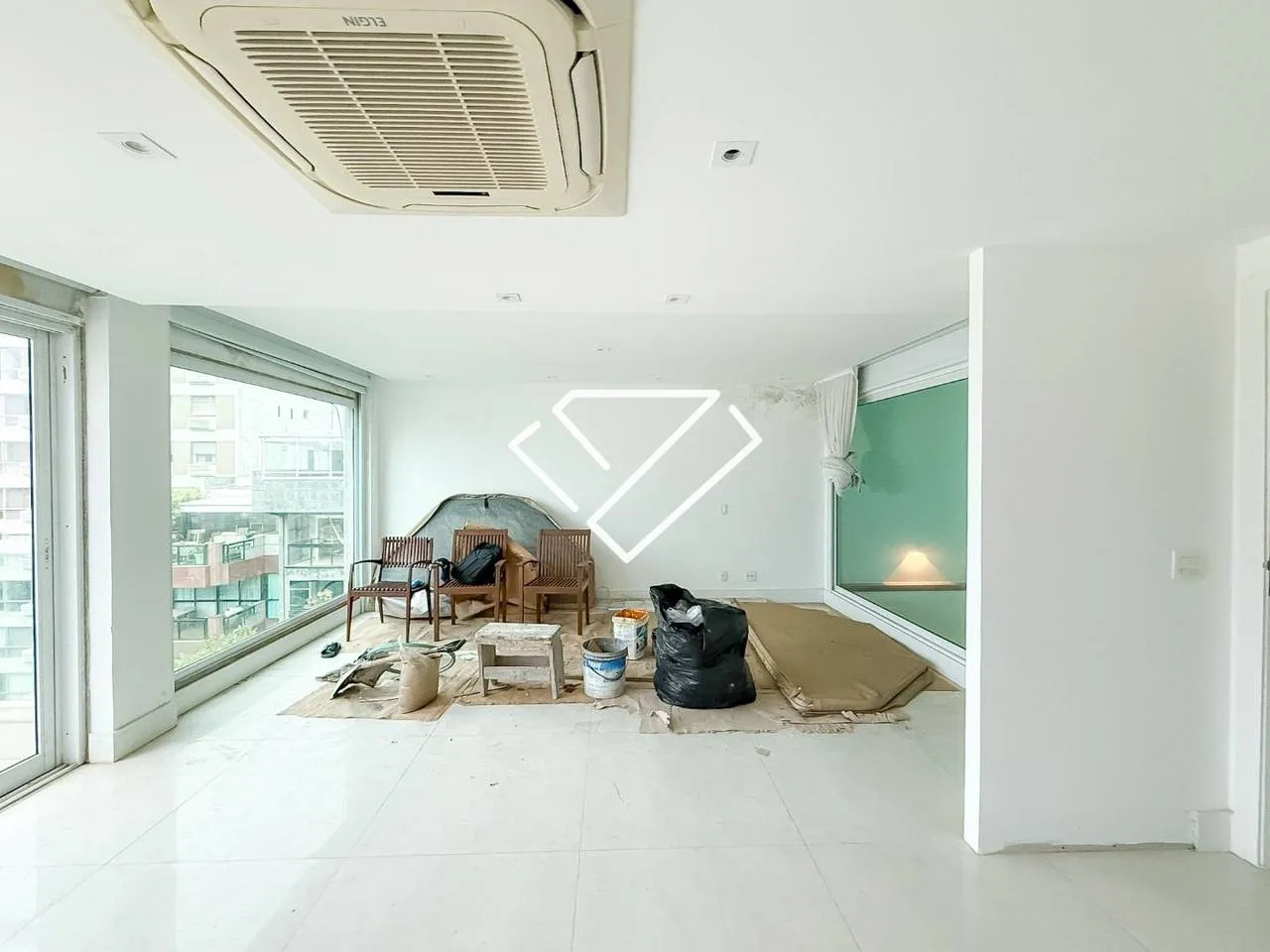 Water view in a 3-bedroom apartment, 660 m² — photo 31