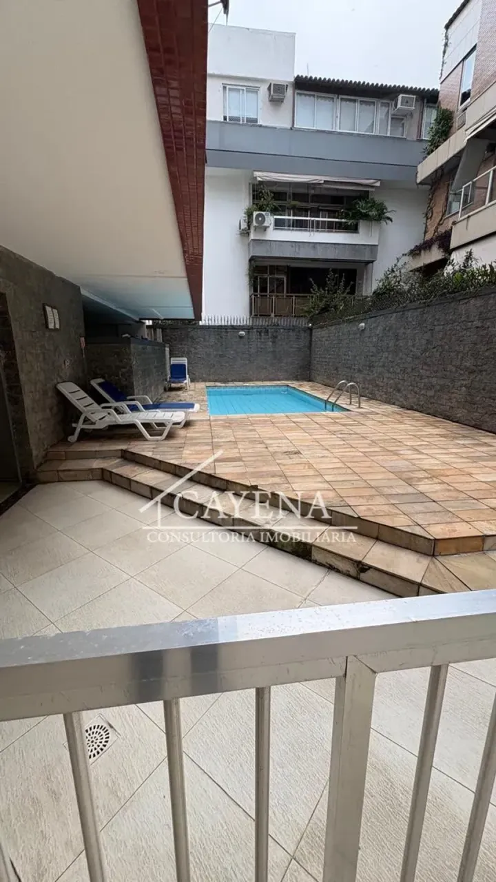 Furnished 3-bedroom apartment with a gas stove — photo 20