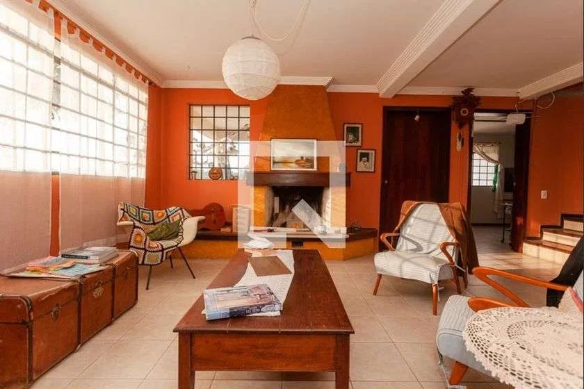 House with 5 bedrooms and a private garden — photo 4