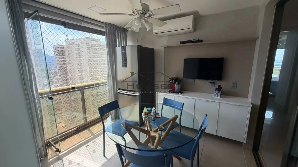 4-bedroom unfurnished apartment with 1 bathroom — photo 33
