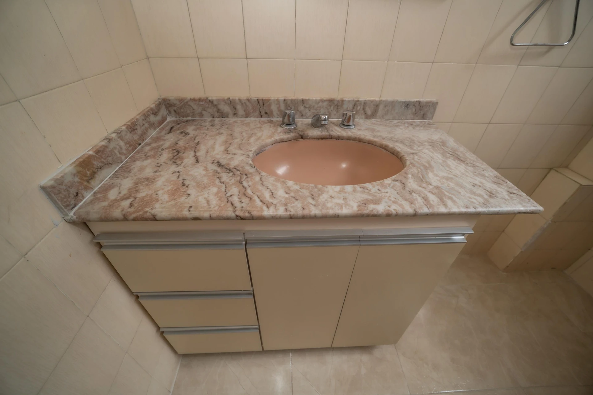 2-bedroom apartment, 52 m² — photo 27
