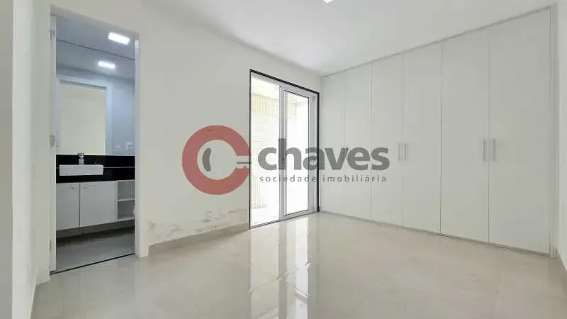 Rental apartment with 96 m², 2 bedrooms and 2 bathrooms — photo 2