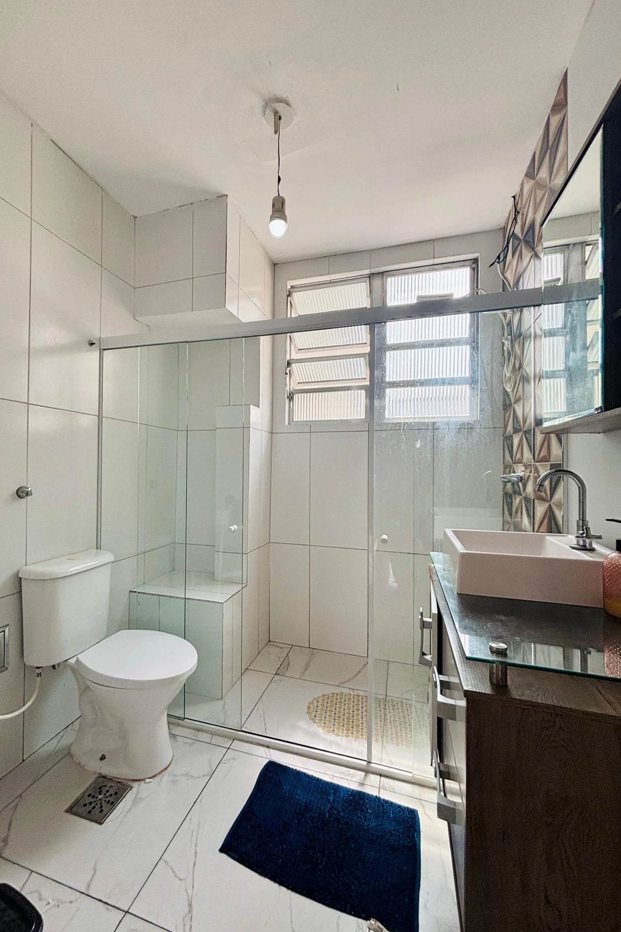 3-bedroom apartment with a water view — photo 25