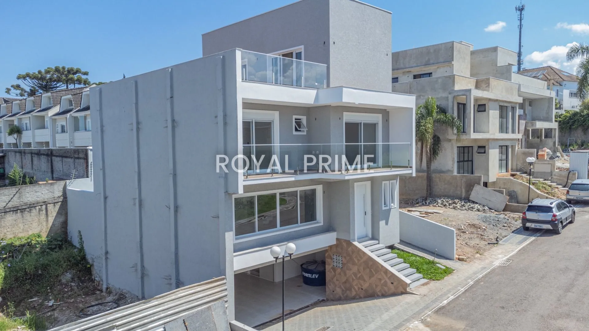 Unfurnished quadriplex house with 3 en-suite rooms — photo 63