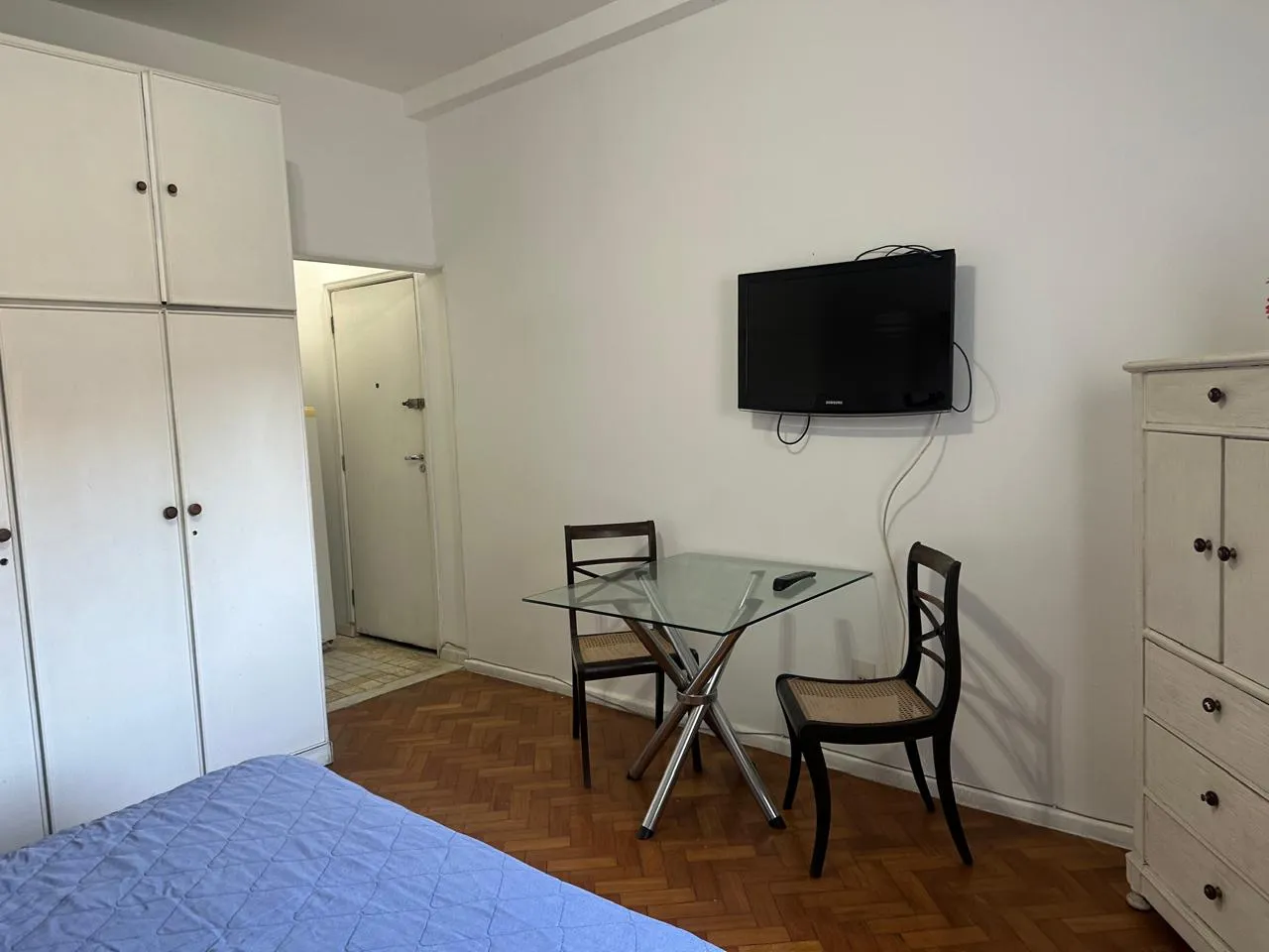Оренда мебльованої квартири з 1 спальнею та сюїтом 30 м² — photo 13