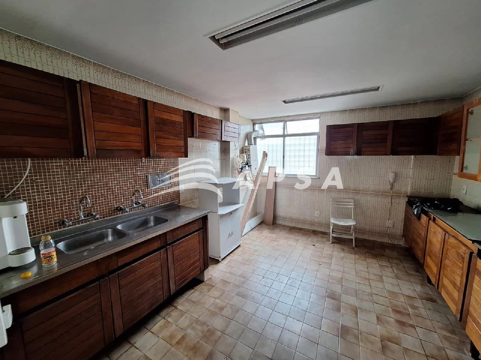 149 m² apartment with 3 bedrooms and a balcony — photo 8
