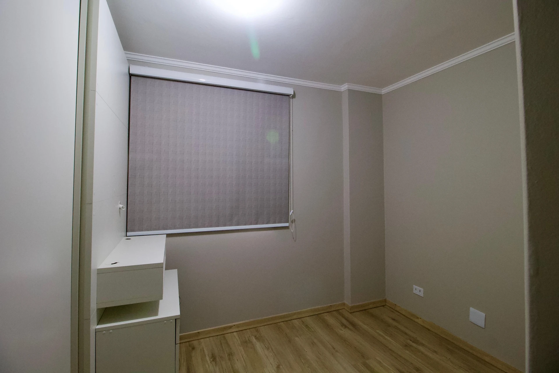 Walk-in closet in a 2-bedroom apartment, 47 m² — photo 15