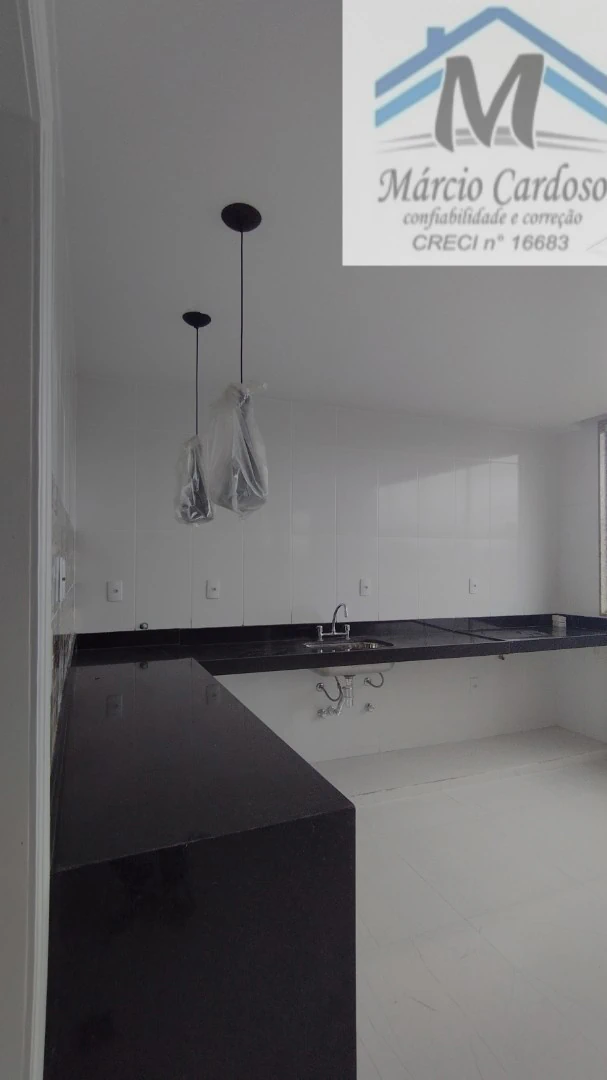 Apartment-style house with 3 bedrooms and 3 bathrooms — photo 13