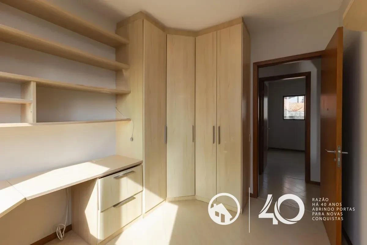 3-bedroom apartment with a home office — photo 3