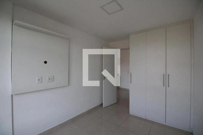 Mountain view in a one-bedroom apartment, 37 m² — photo 12