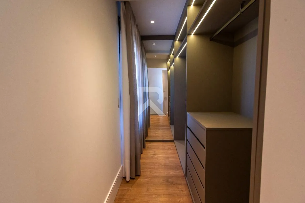 Apartamento amueblado de 2 dormitorios con balcón gourmet y 2 plazas — photo 17