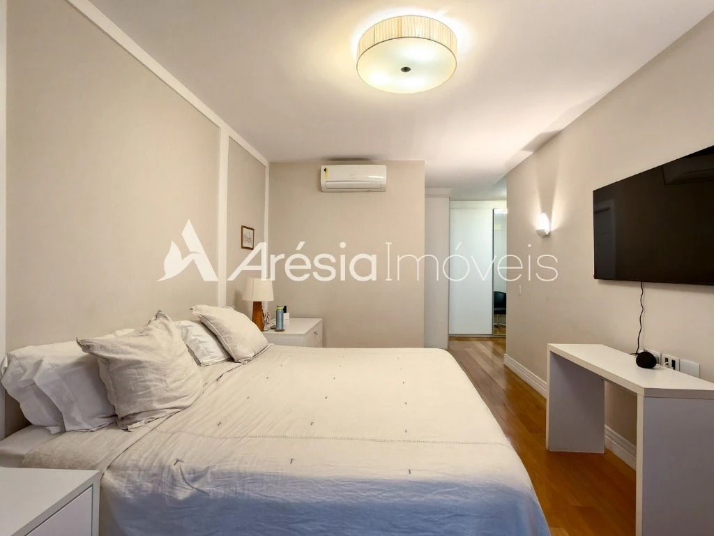 Furnished apartment with 4 bedrooms and private BBQ area — photo 4