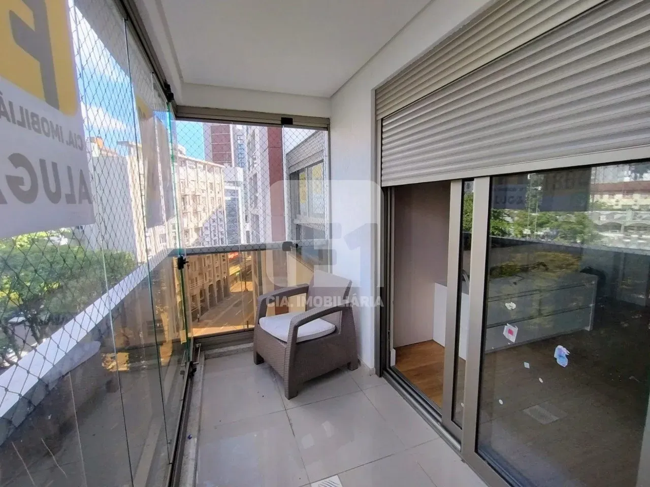 Studio mobiliado de 52 m² com quarto e 2 banheiros