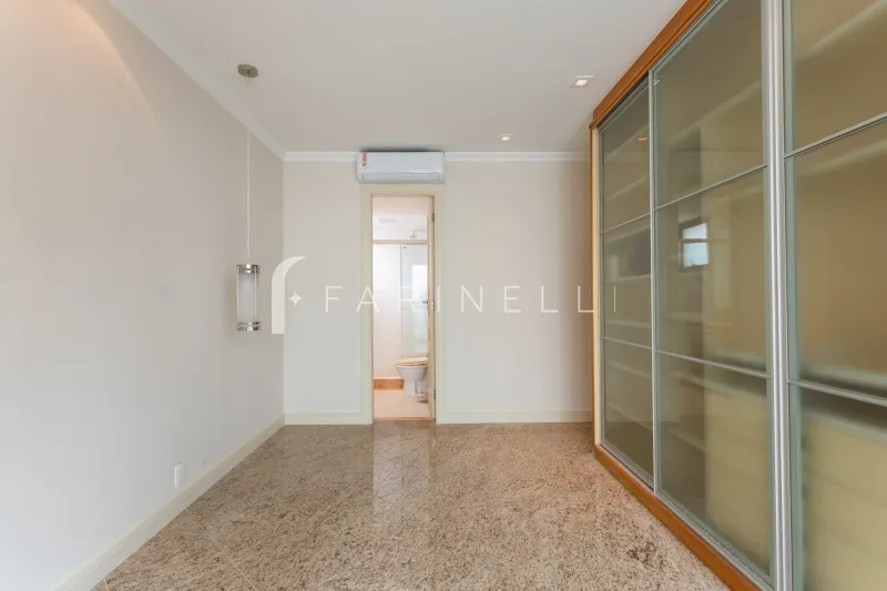 Apartamento de 3 quartos com varanda envidraçada, Ipanema — photo 17