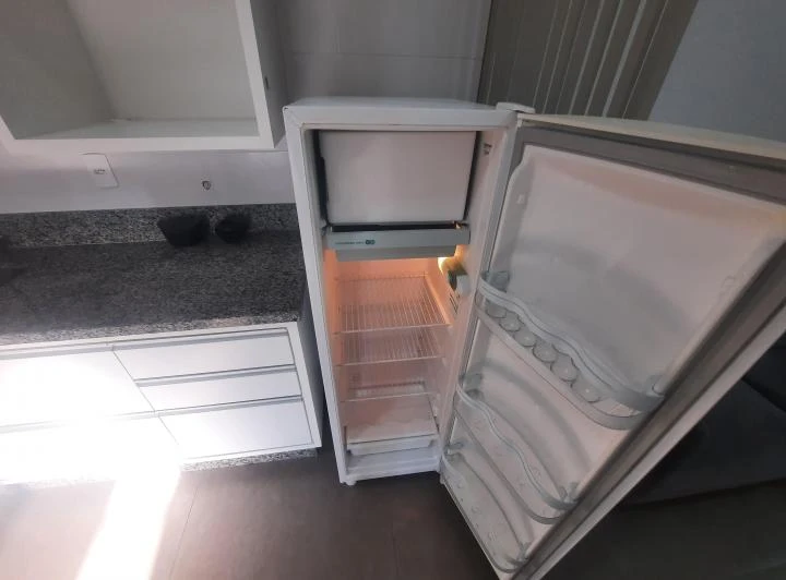 Apartamento de 1 dormitorio de 37 m² con cocina abierta — photo 7