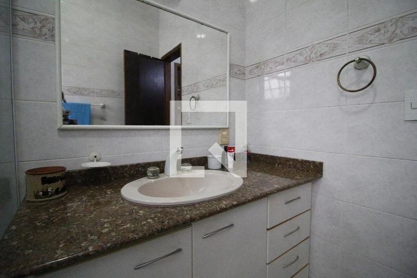 Casa de 700 m² con bañera y vestidor — photo 36