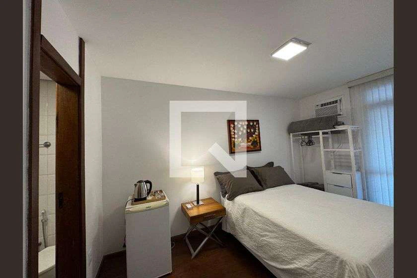 4-bedroom apartment with a balcony and 180 m² — photo 9