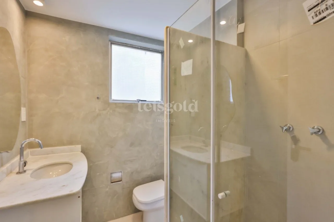 Apartment, 73 m², with wood or laminate floors — photo 4