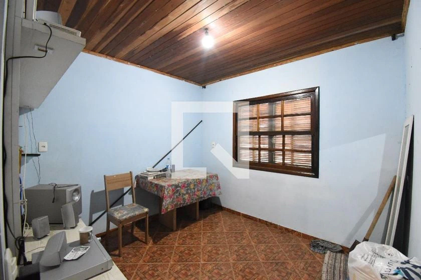 Casa con 3 dormitorios y balcón, 94 m²