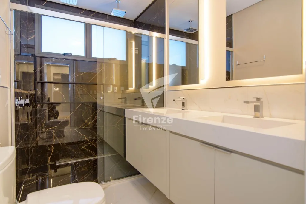 Furnished apartment with open-plan kitchen and private garden — photo 49