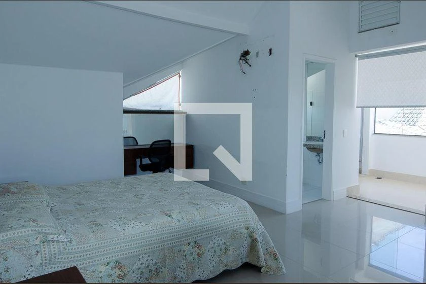Casa de 4 quartos com 234 m² e 6 banheiros — photo 50