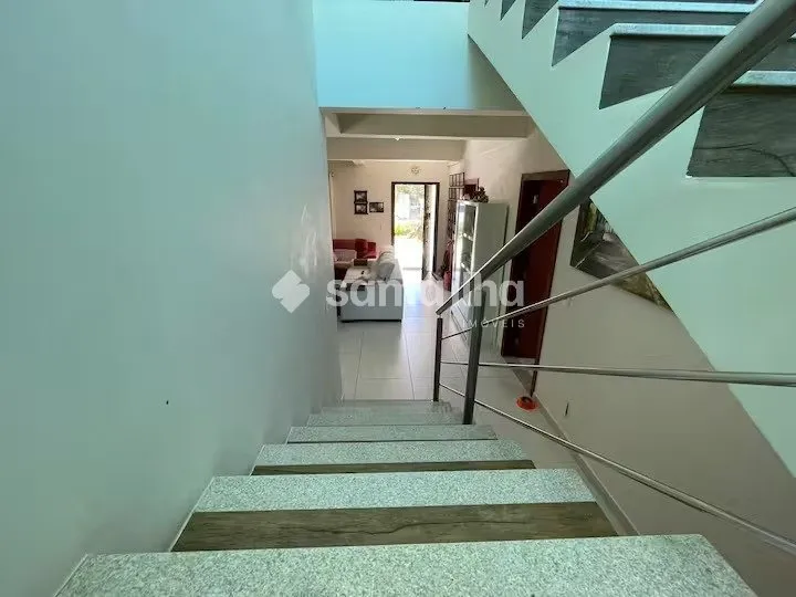 Furnished house with 4 bedrooms and a private balcony — photo 28