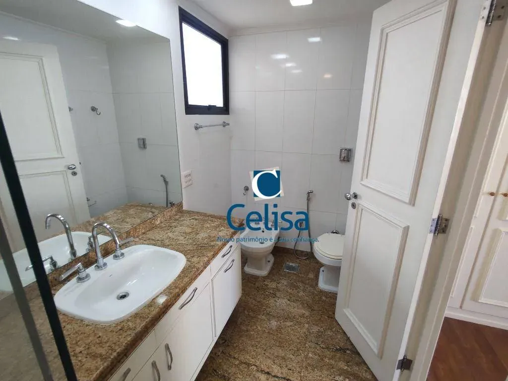 Furnished 294 m² apartment with a balcony grill — photo 44