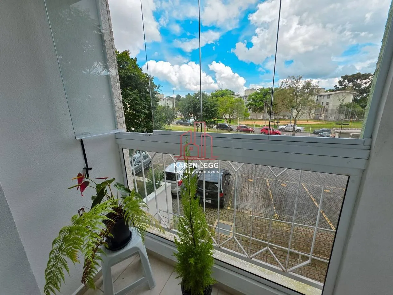 Apartment on the 2nd floor with a glass-enclosed balcony — photo 12