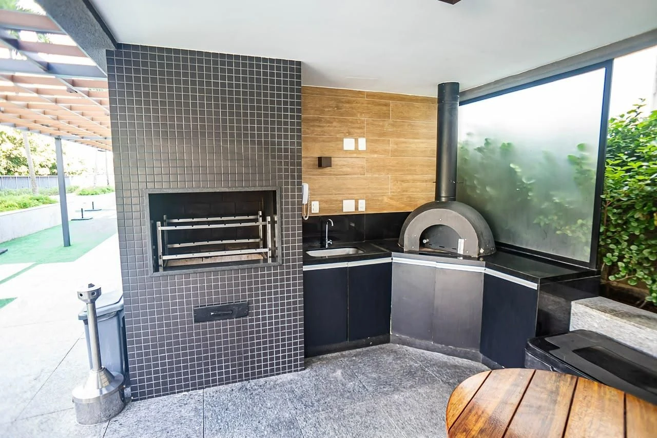 2-bedroom apartment with floor-to-ceiling windows — photo 74