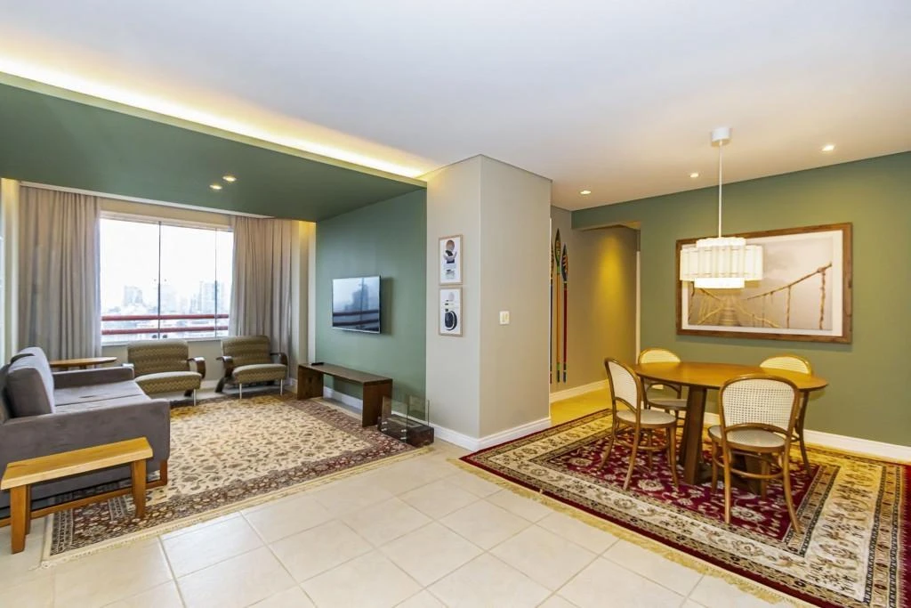 2-bedroom apartment with 3 bathrooms