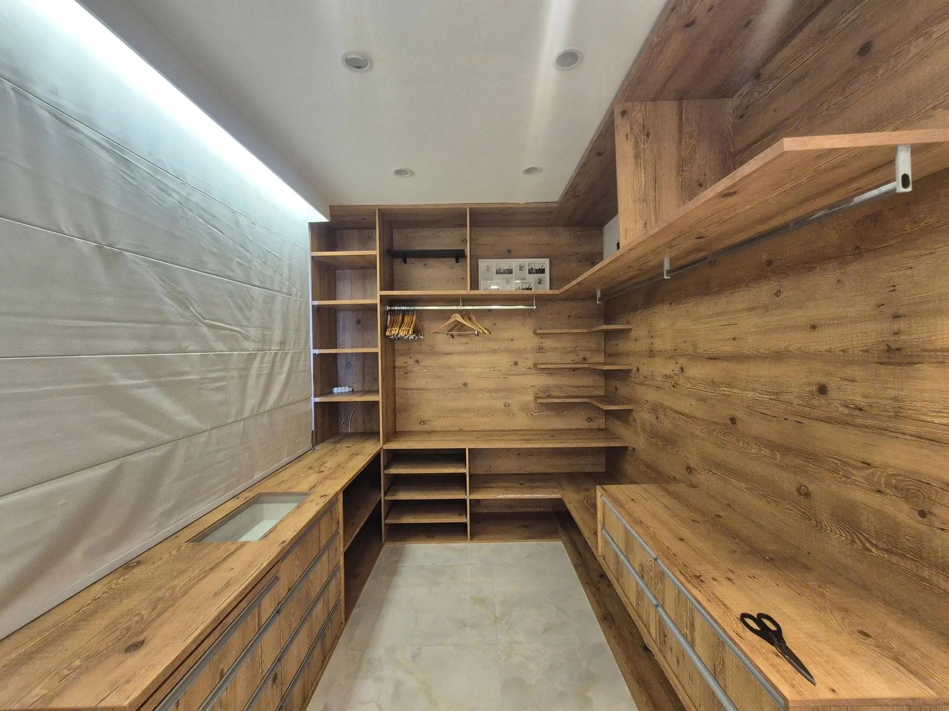 Apartamento de 2 quartos com closet — photo 24
