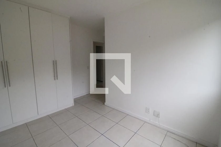 3-bedroom apartment in a building with a sauna — photo 18