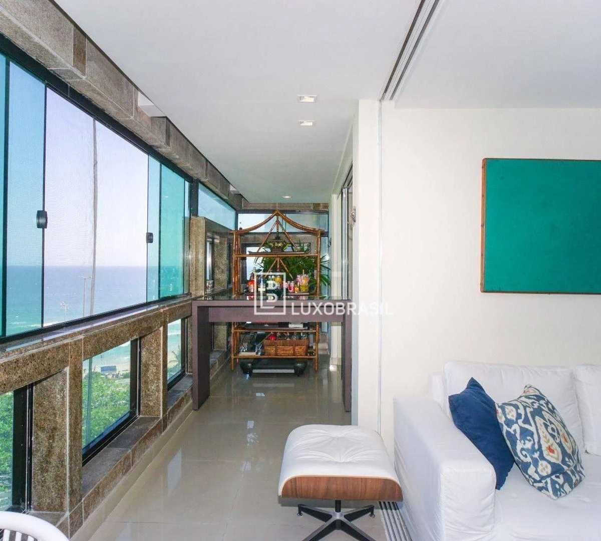 Apartamento mobiliado com varanda envidraçada e 4 quartos — photo 18