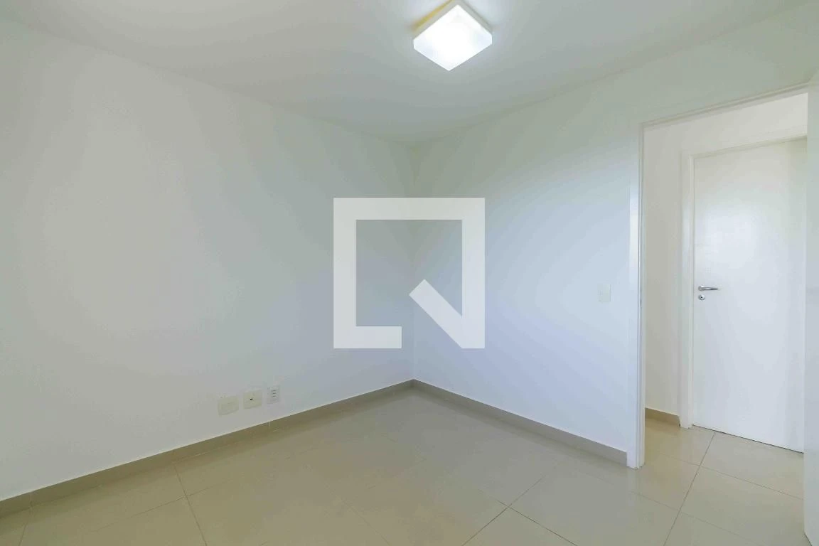 Apartamento para aluguel com 2 quartos e 2 banheiros — photo 37