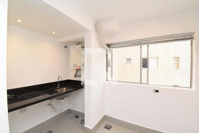 Home office in a 2-bedroom apartment, 71 m² — photo 31