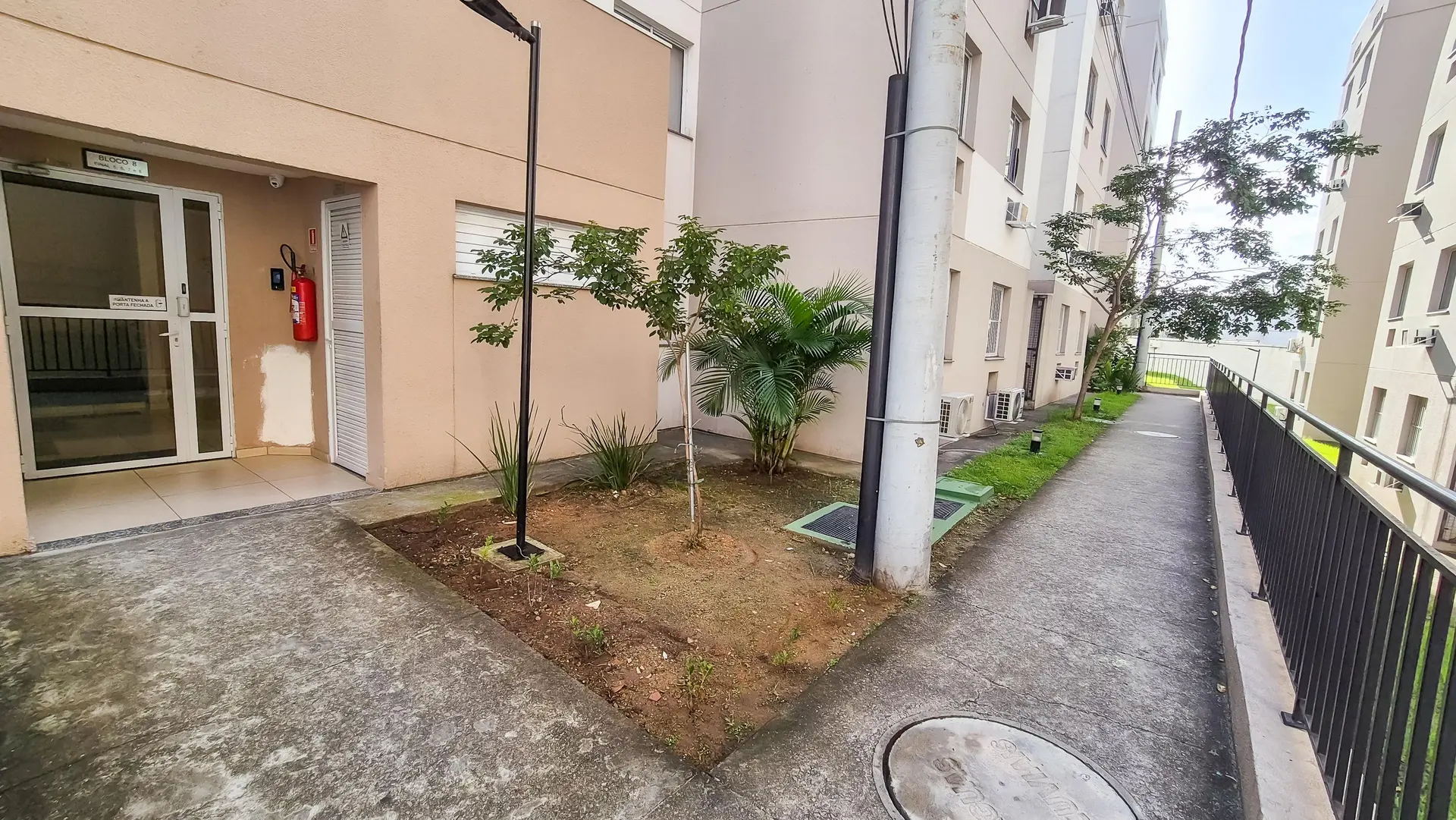 Пральна машина та 2 спальні: квартира 40 м² — photo 8