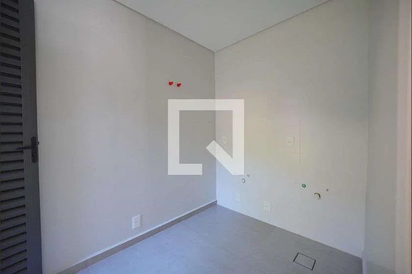 House for rent with 3 en-suite bedrooms and 4 baths — photo 9
