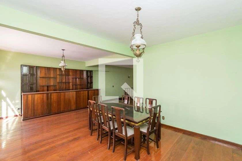 Casa com 4 quartos e 3 vagas, 500 m² — photo 8