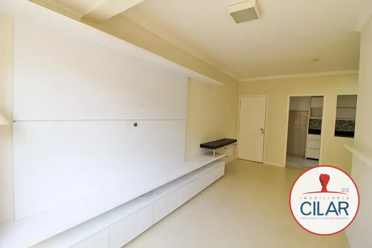 75.82 m² apartment with 3 bedrooms and enclosed kitchen — photo 14