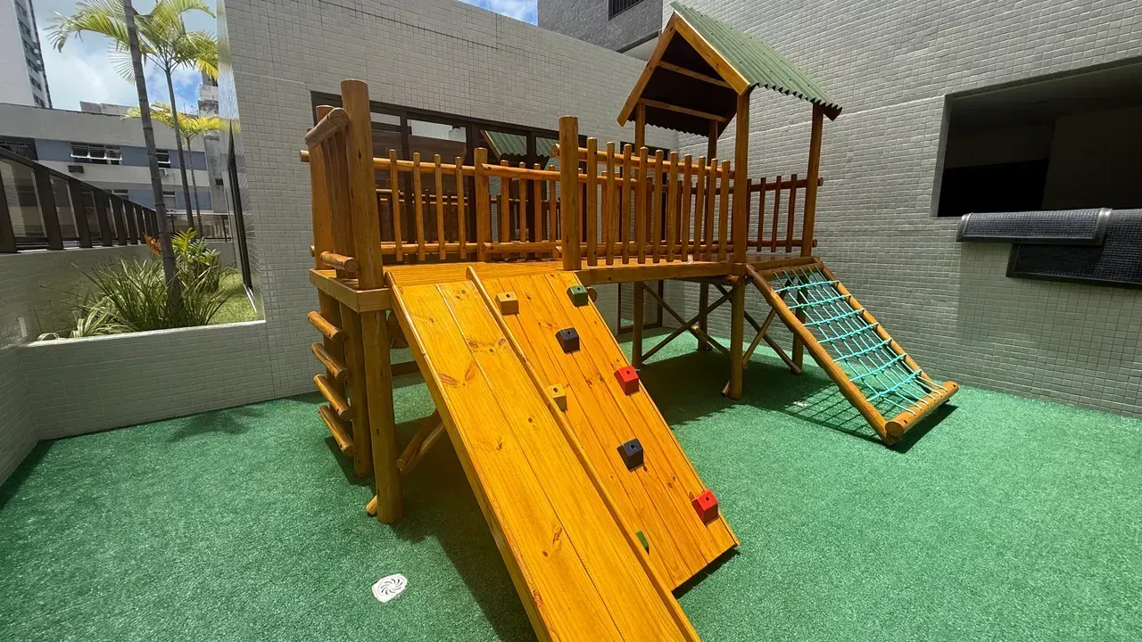 93 m² apartment with a private garden and BBQ area — photo 3