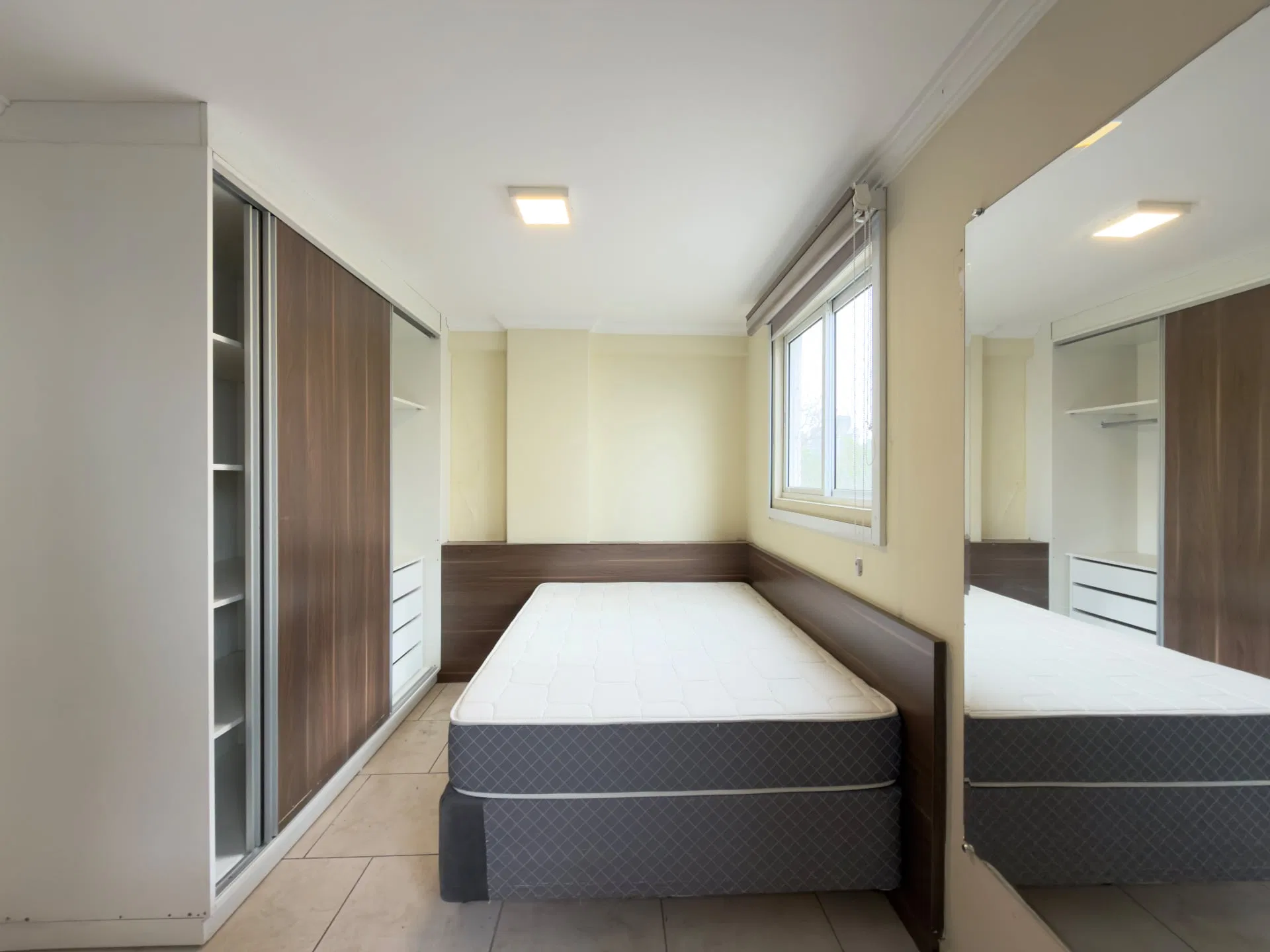 32 m² apartment with a home office and a washing machine — photo 5