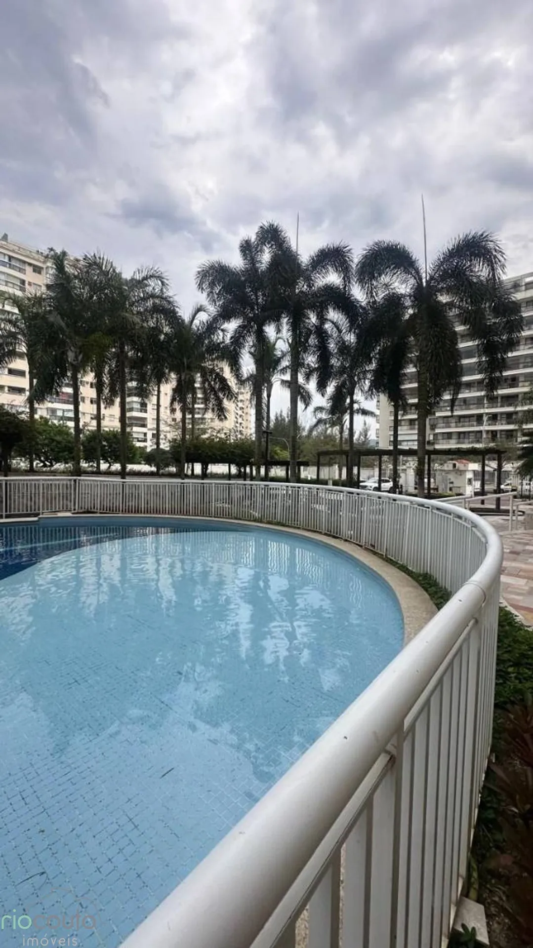 2-bedroom apartment with a water view in Rio de Janeiro — photo 53