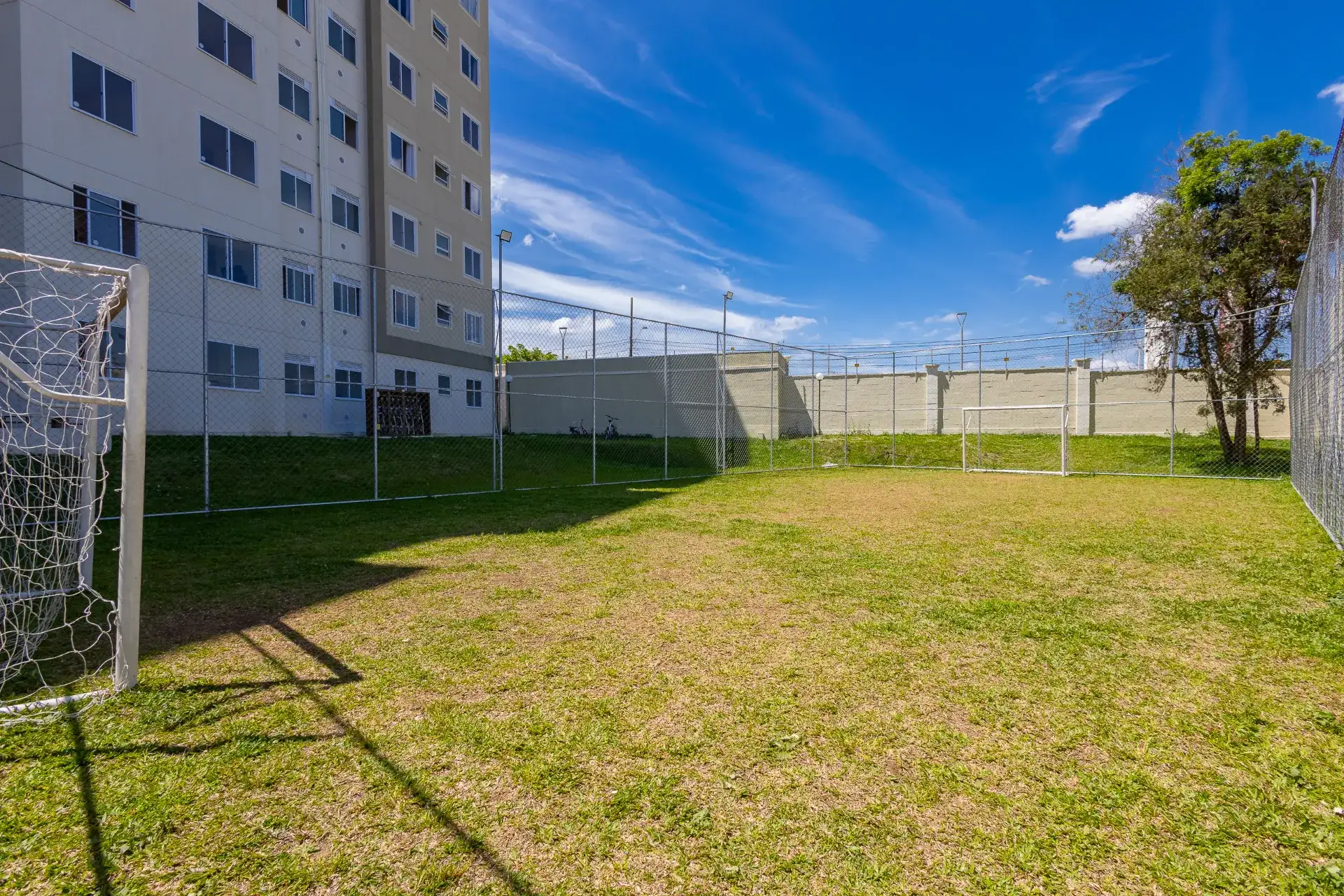 Робоче місце та 2 спальні: квартира 42 м² — photo 32