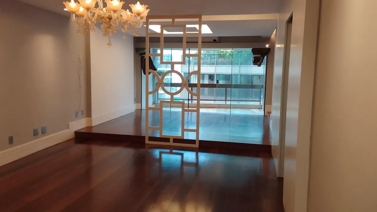 4 quartos e closet: apartamento de 250 m² — photo 25