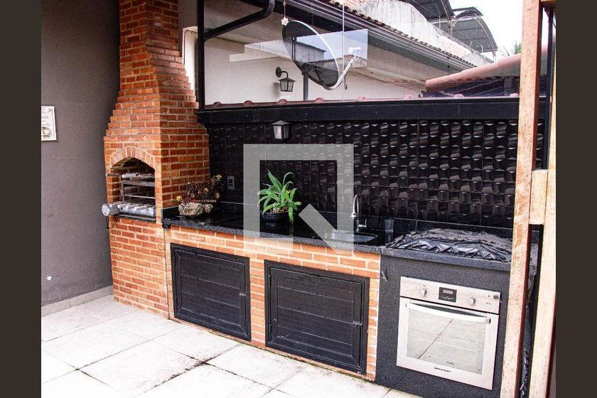 Casa de 4 dormitorios con espacio de home office — photo 12
