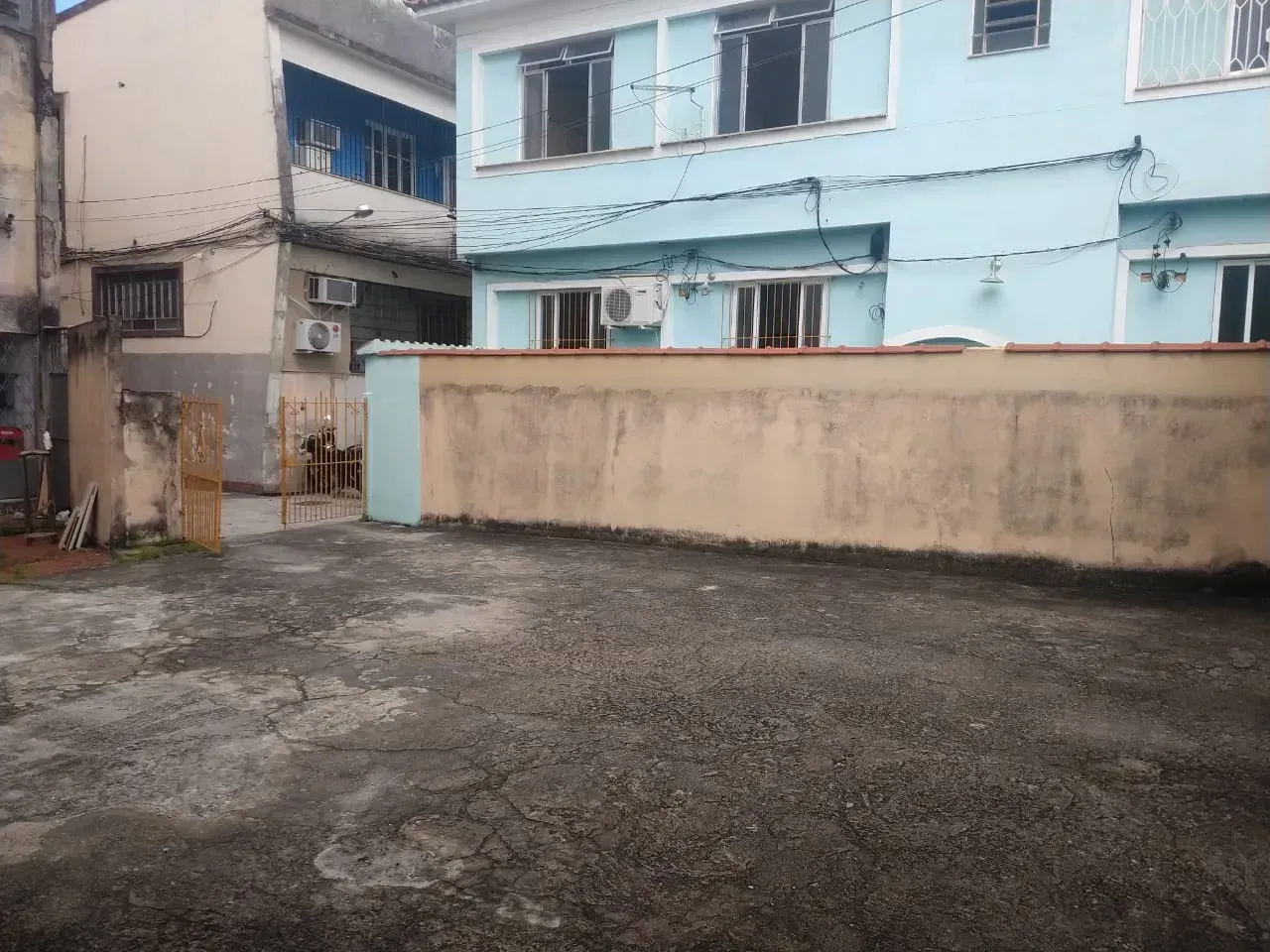 Apto tipo sobrado com 3 quartos e 250 m² para aluguel